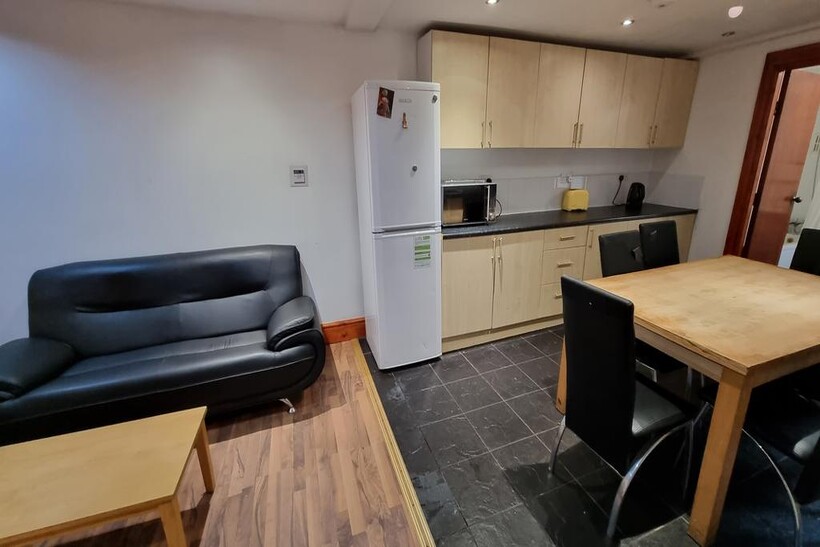 Heeley Road, Birmingham B29 6 bed detached house to rent - £2,470 pcm (£570 pw)