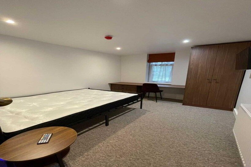 Westbourne Road, Fallowfield 6 bed terraced house to rent - £4,212 pcm (£972 pw)