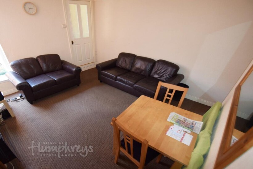 Lynam Street, Stoke-On-Trent ST4 1 bed in a house share to rent - £420 pcm (£97 pw)