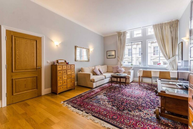Tudor Street, City, London, EC4Y 2 bed flat to rent - £5,500 pcm (£1,269 pw)