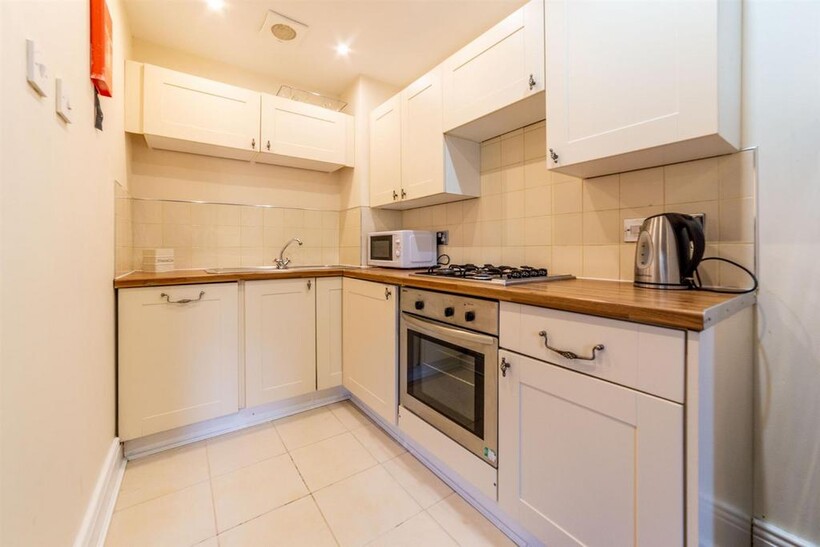 £105pppw - Rothbury Terrace, Heaton NE6 3 bed flat to rent - £1,365 pcm (£315 pw)