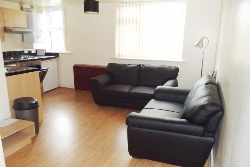 Flat,  Birchfields Road, Manchester 1 bed flat to rent - £1,095 pcm (£253 pw)