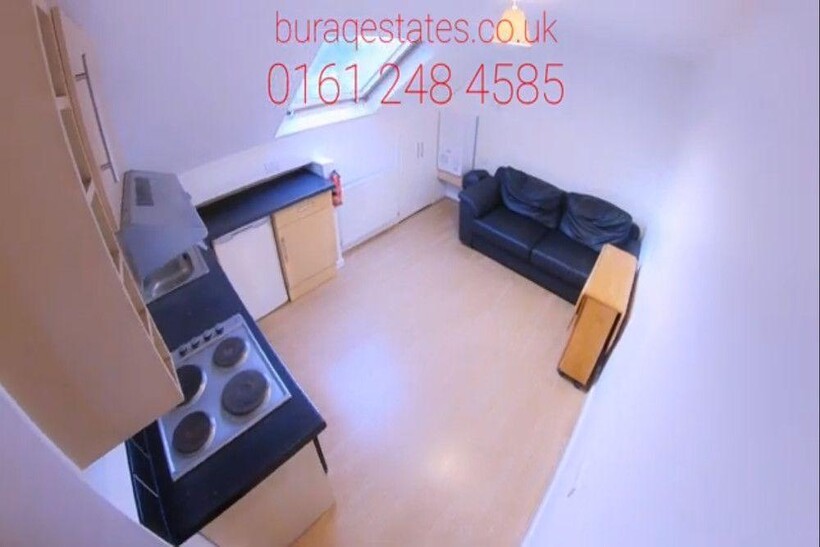 Flat,  Birchfields Road, Manchester 3 bed flat to rent - £2,080 pcm (£480 pw)