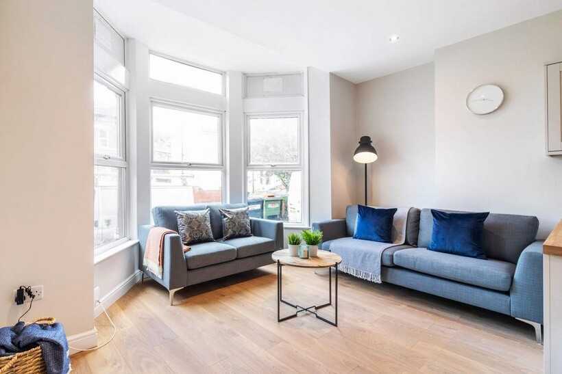 Cardigan Road, Leeds LS6 6 bed house to rent - £3,458 pcm (£798 pw)