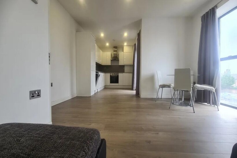 Butchers Road, London E16 1 bed flat to rent - £1,990 pcm (£459 pw)