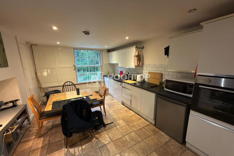 Hyde Park Terrace, Leeds LS6 1 bed house to rent - £1,083 pcm (£250 pw)