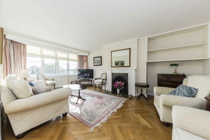 Mount Avenue, London W5 2 bed flat to rent - £2,249 pcm (£519 pw)