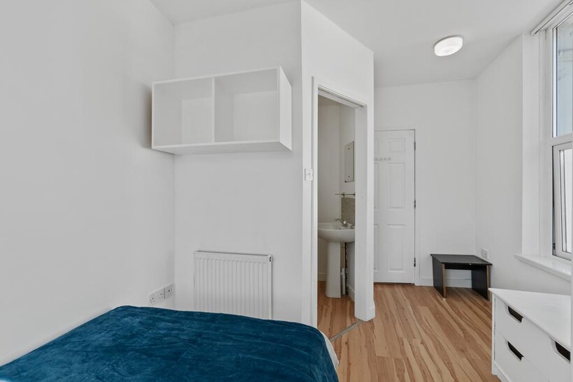 30 Regent Street 7 bed house share to rent - £4,398 pcm (£1,015 pw)