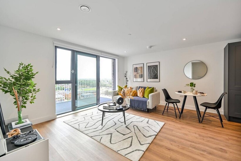 One Maidenhead, Maidenhead, SL6 2 bed flat to rent - £1,999 pcm (£461 pw)