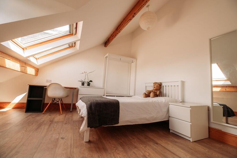 Wrangthorn Avenue, Leeds LS6 4 bed terraced house to rent - £2,548 pcm (£588 pw)