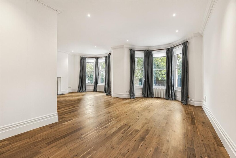 Egerton Gardens, London, SW3 3 bed apartment to rent - £16,250 pcm (£3,750 pw)