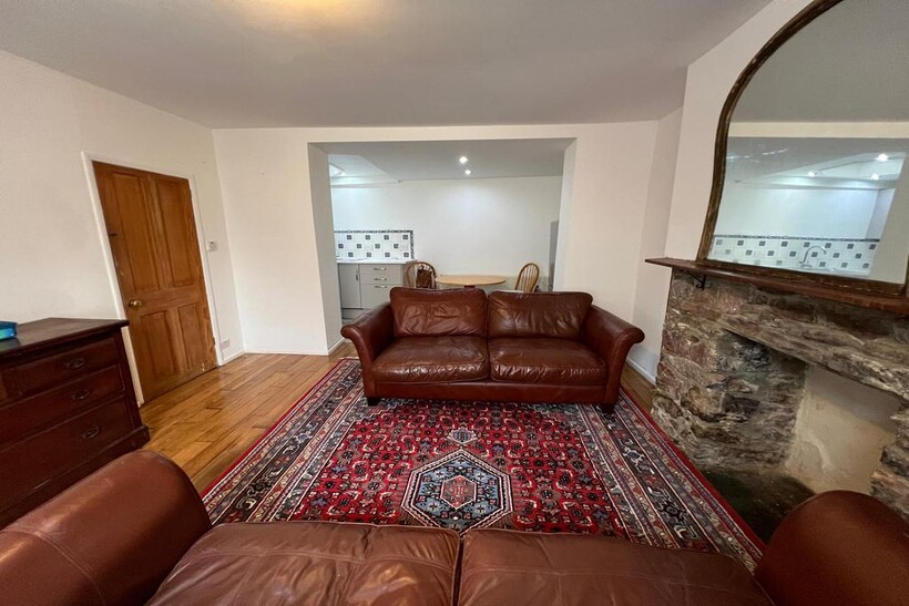 Lake Street, Dartmouth TQ6 1 bed cottage to rent - £790 pcm (£182 pw)