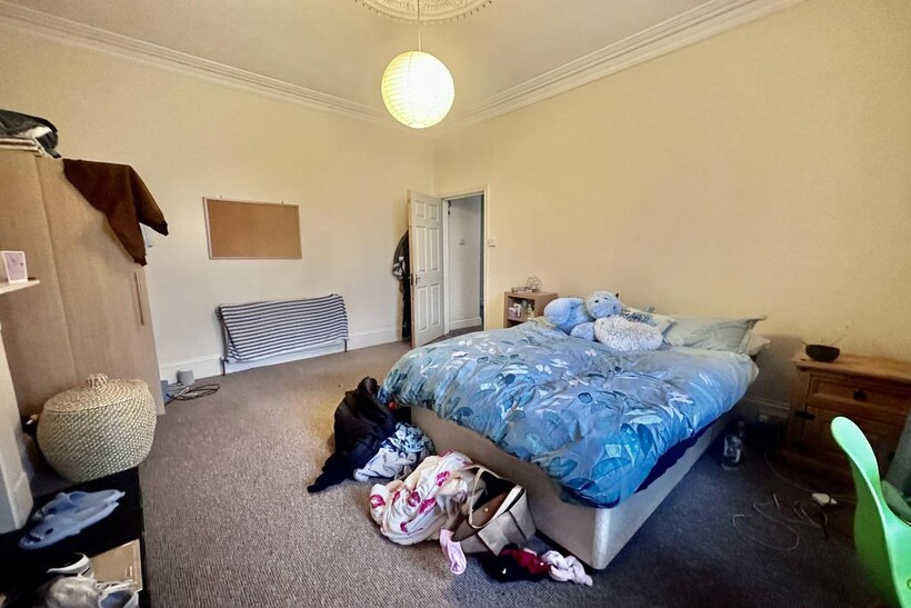 63 Alexandra Road 3 bed flat share to rent - £1,885 pcm (£435 pw)