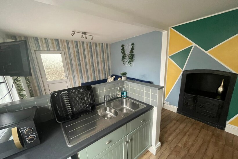 23 Palmeston Street, TFF 3 bed house share to rent - £1,755 pcm (£405 pw)