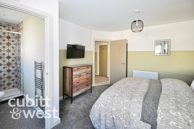 AVAILABLE WITH NO DEPOSIT Ophir Road... 1 bed in a house share to rent - £745 pcm (£172 pw)