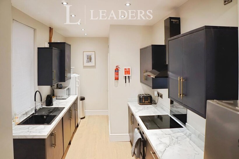 B1c76173-Image 20 28