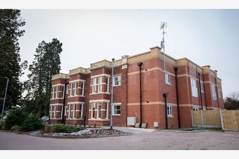 Haybridge Road, Hadley TF1 2 bed apartment to rent - £962 pcm (£222 pw)