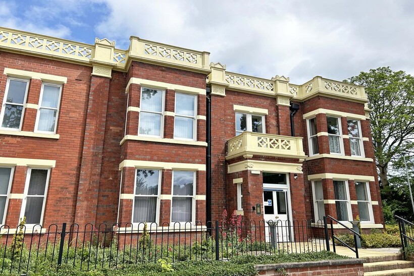 Haybridge Road, Hadley TF1 2 bed apartment to rent - £962 pcm (£222 pw)