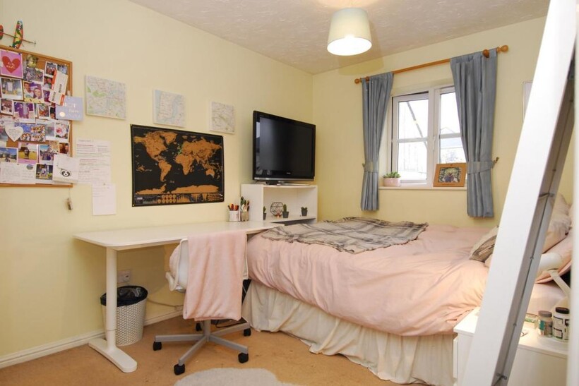 15 Freedom Square 4 bed house share to rent - £2,513 pcm (£580 pw)