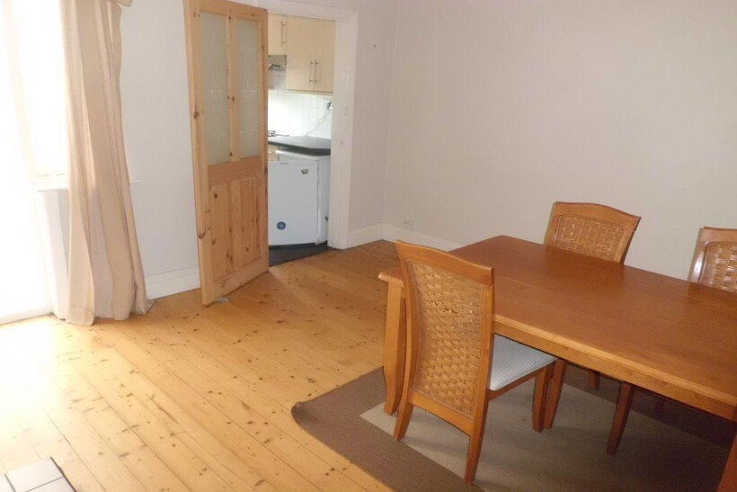 190a Weoley Park Road, B29 5HD 2 bed house to rent - £1,040 pcm (£240 pw)