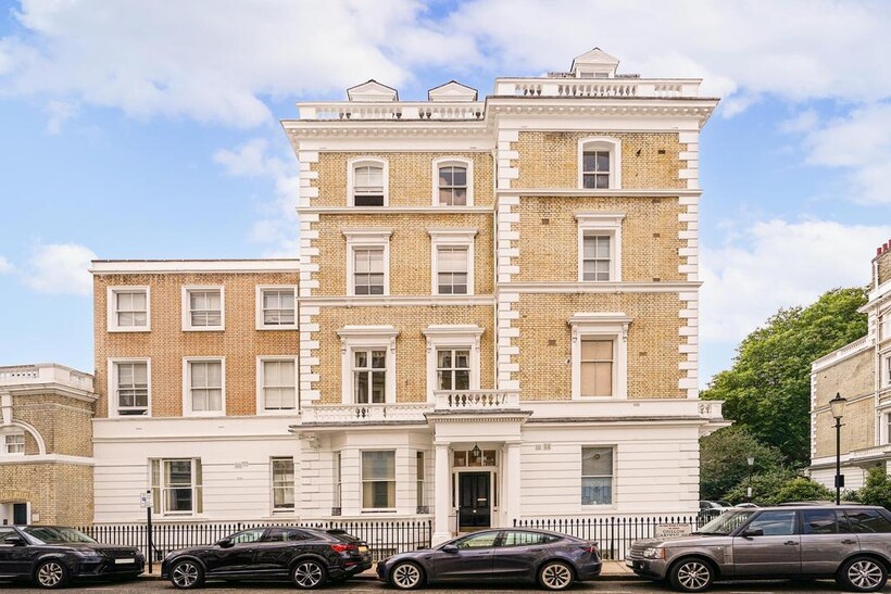 Onslow Gardens, London, SW7 2 bed flat to rent - £3,878 pcm (£895 pw)