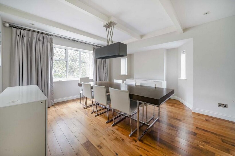 Parkgate Avenue, Barnet EN4 5 bed house to rent - £7,995 pcm (£1,845 pw)