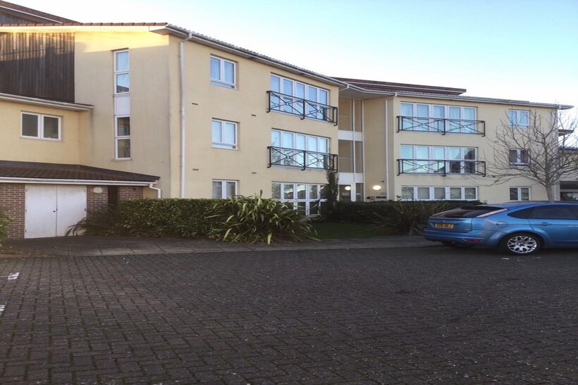 1-17 Sandell Place, External, Front.jpg