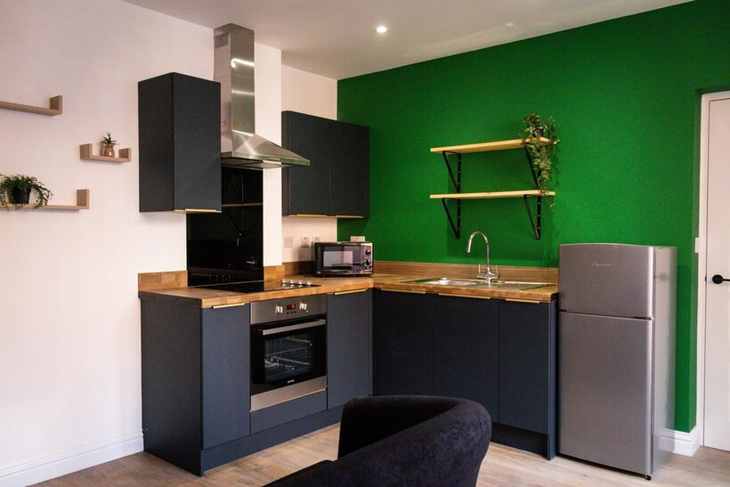 Flat 7 - Bank Street - Kitchen(2).jpg