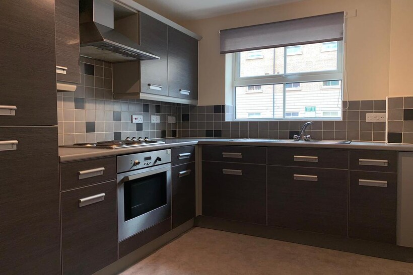 83 Riverside Drive - Kitchen.jpg