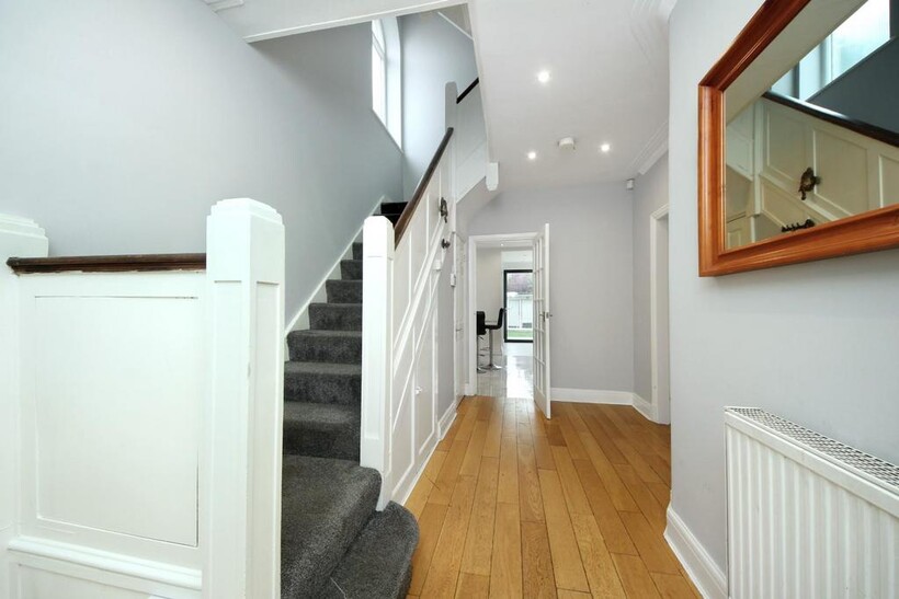 Delamere Road, W5 5 bed house to rent - £4,996 pcm (£1,153 pw)