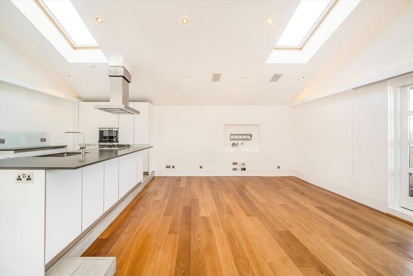 Artesian Road, London W2 2 bed flat to rent - £4,996 pcm (£1,153 pw)