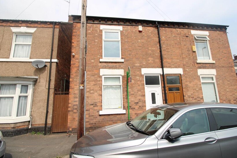 Victoria Crescent, Burton upon Trent... 2 bed terraced house to rent - £795 pcm (£183 pw)
