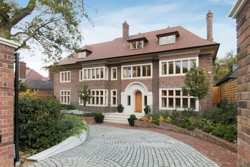 COURTENAY AVENUE, KENWOOD, N6 9 bed detached house to rent - £78,000 pcm (£18,000 pw)