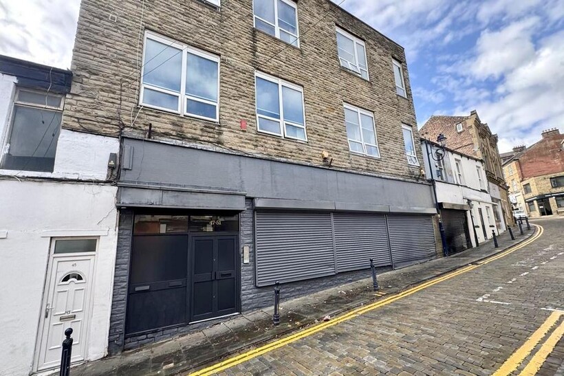 P2o SAIBLREu Rvw Y5 Aquxw.jpg