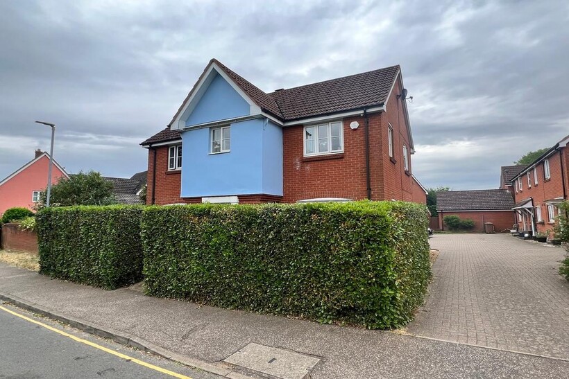 Hillcrest, Downham Market PE38 4 bed detached house to rent - £1,300 pcm (£300 pw)