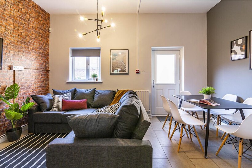 Open Plan Living Spa