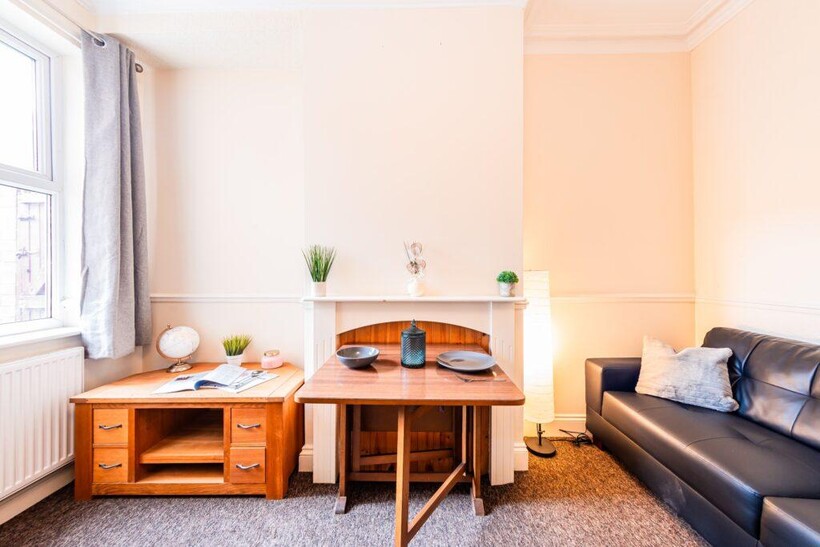 Hazel Street, Leicester LE2 4 bed terraced house to rent - £1,907 pcm (£440 pw)