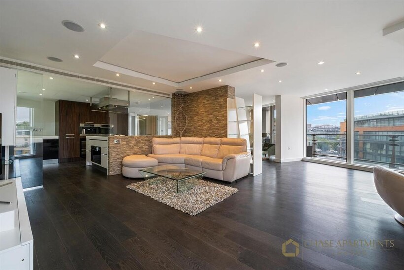 Caro Point SW1 W 8 DT-10.jpg