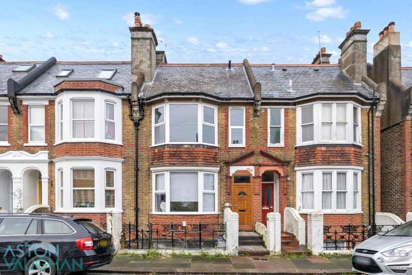Compton Road, Brighton BN1 6 bed semi-detached house to rent - £3,848 pcm (£888 pw)