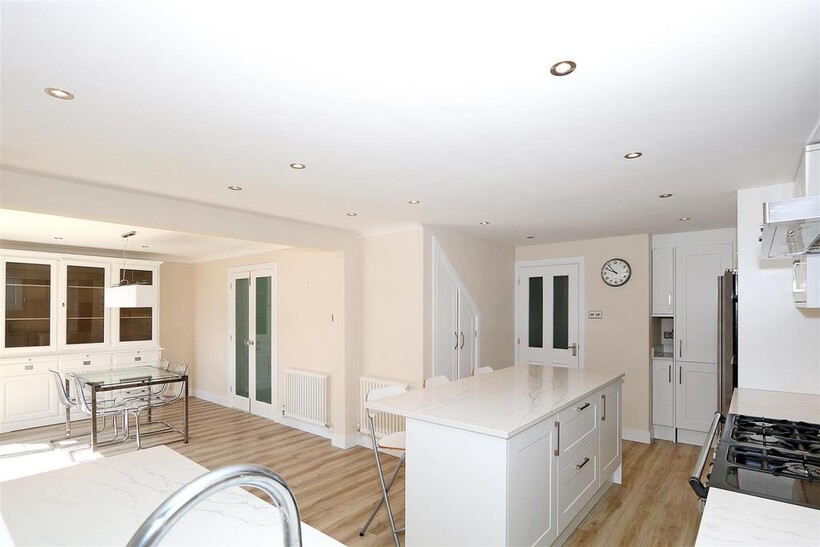 Rt WT BXH T Job105 3 stewart close 24 140620231410