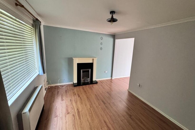 Mepham Crescent, london HA3 3 bed detached house to rent - £2,389 pcm (£551 pw)