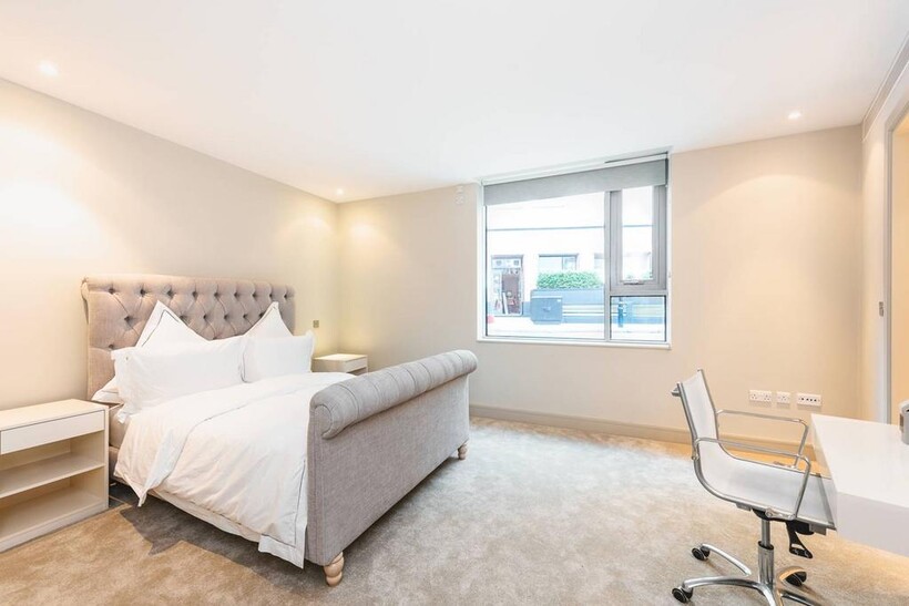 The Knightsbridge Apartments... 1 bed mews to rent - £6,933 pcm (£1,600 pw)