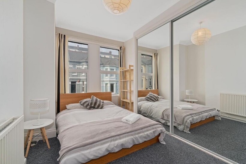 46 Ashford Bedroom 2.jpg