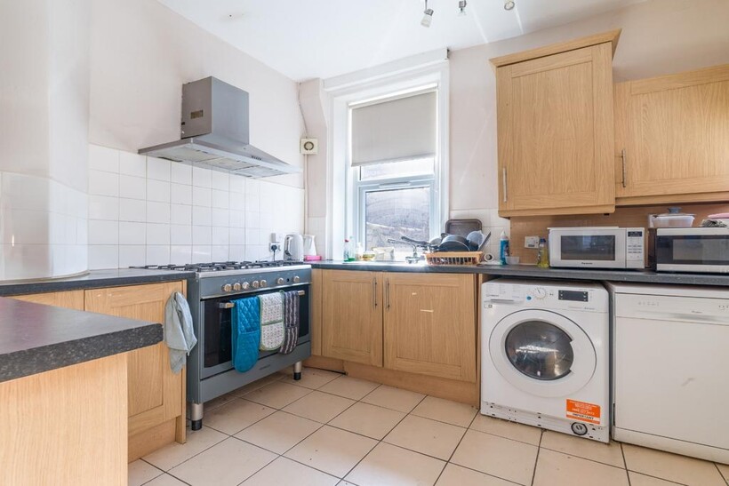 Cavendish Place, Newcastle Upon Tyne NE2 7 bed terraced house to rent - £5,005 pcm (£1,155 pw)