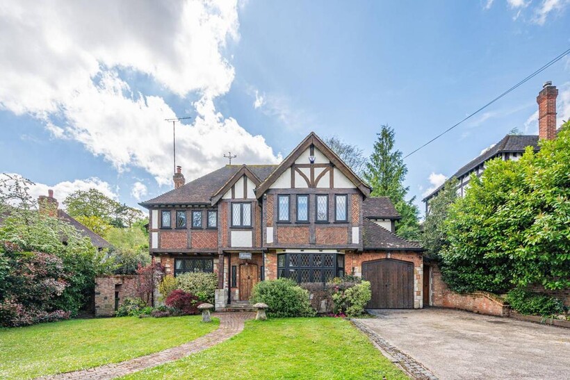 Chislehurst Road, Bromley... 4 bed house to rent - £5,950 pcm (£1,373 pw)