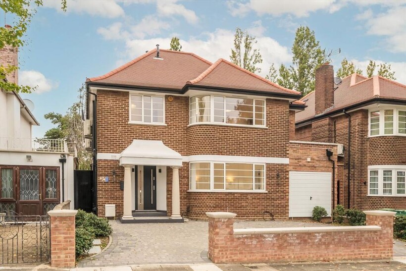 Heathcroft, London W5 7 bed detached house to rent - £5,499 pcm (£1,269 pw)