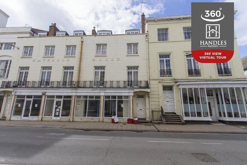 44-48 Bath Street, Leamington Spa 2 bed flat to rent - £950 pcm (£219 pw)