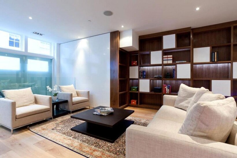 Atherstone Mews, London SW7 3 bed flat to rent - £9,533 pcm (£2,200 pw)