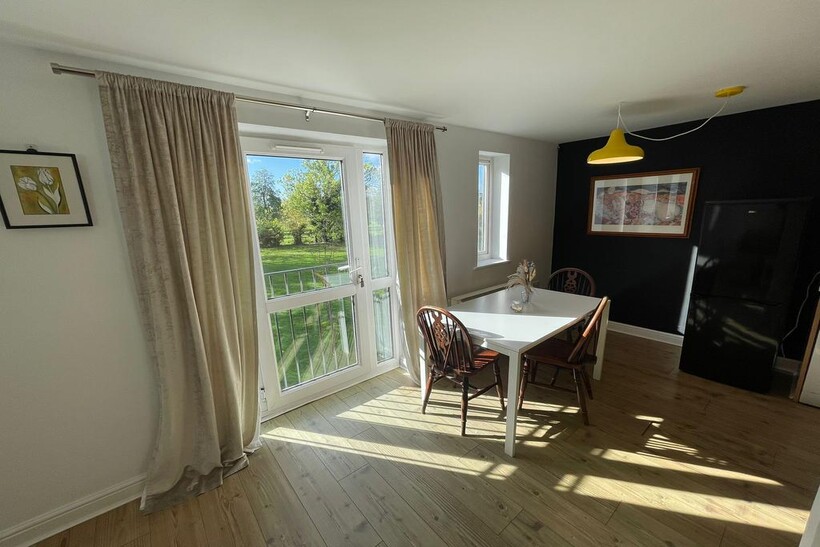 Apollo Way, Cambridge CB4 2 bed flat to rent - £1,645 pcm (£380 pw)