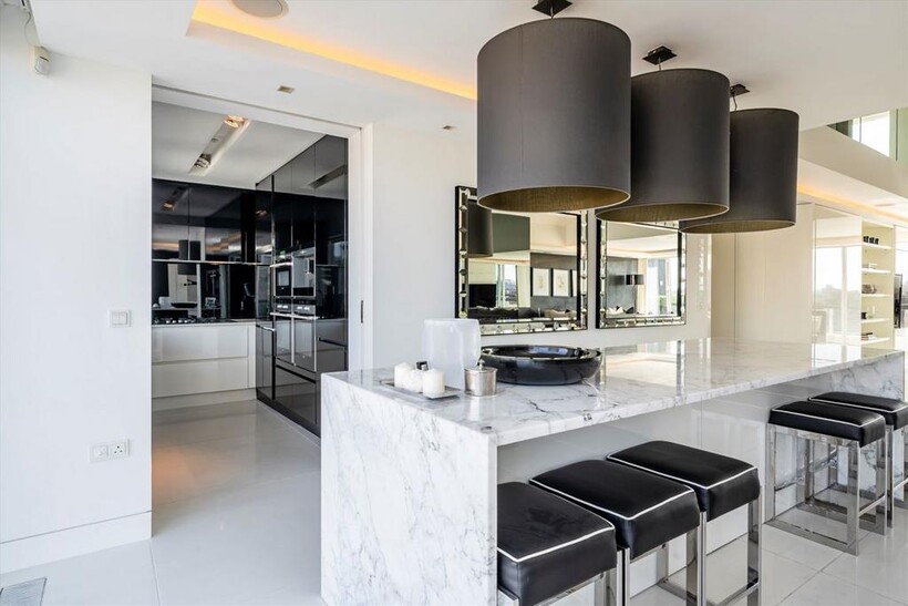 Thames Quay, London SW10 5 bed flat to rent - £24,999 pcm (£5,769 pw)